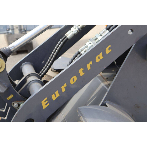2020 Eurotrac 800/W10-46770849