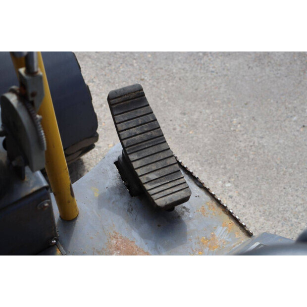 2020 Eurotrac 800/W10-46770860