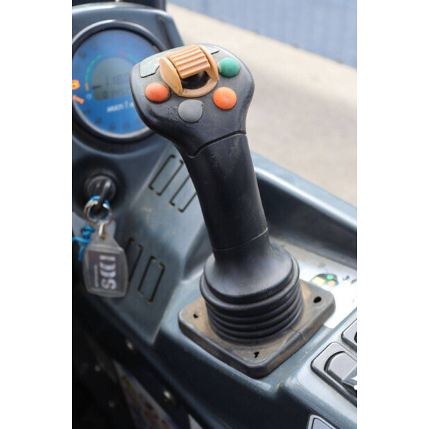 2014 MultiOne M17.3+-46770898