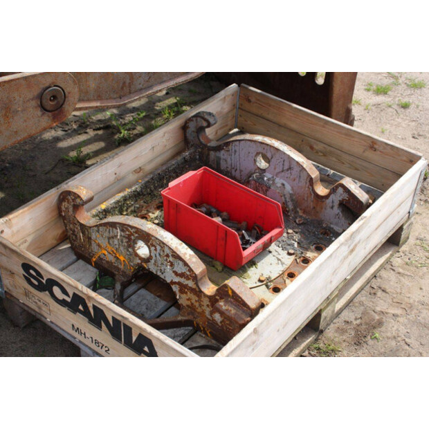 2020 ديماريك D24H-P-100HD-46771178