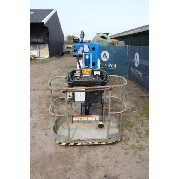 2011 NIFTY HR15 NDE-46771226