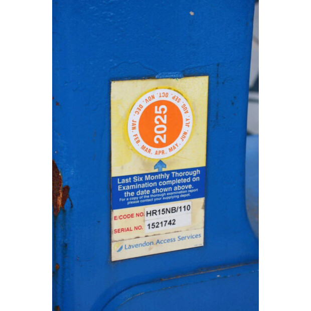 2011 NIFTY HR15 NDE-46771238