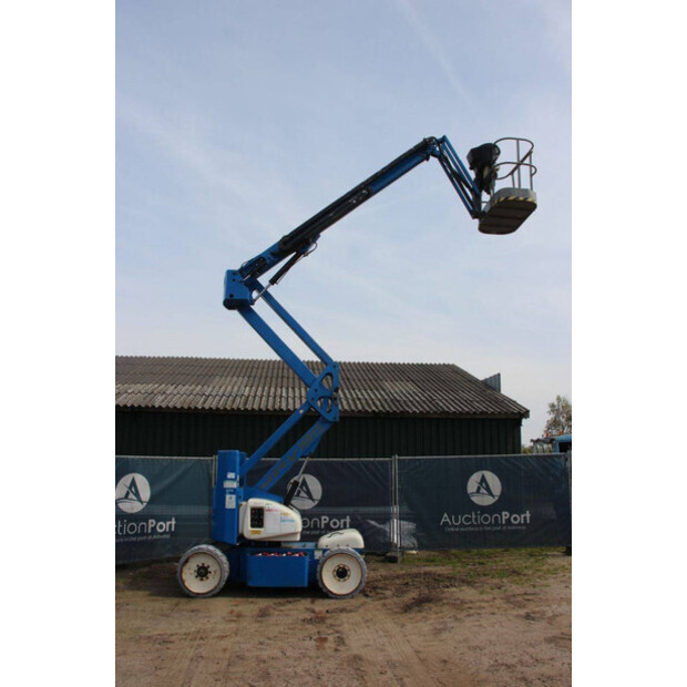 2011 NIFTY HR15 NDE-46771240