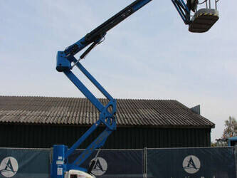 2011-nifty-hr15-nde-1445515-46771240