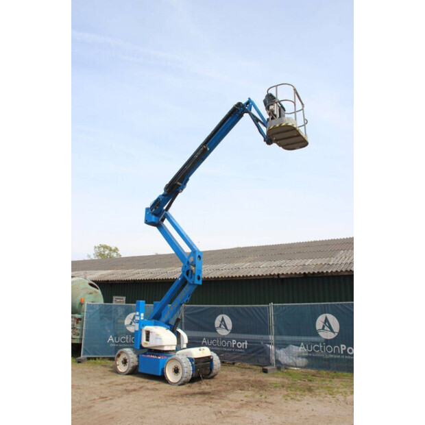 2011 NIFTY HR15 NDE-46771241