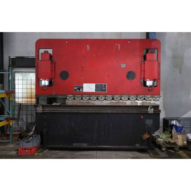 2010 Shandong WF67Y-46771418