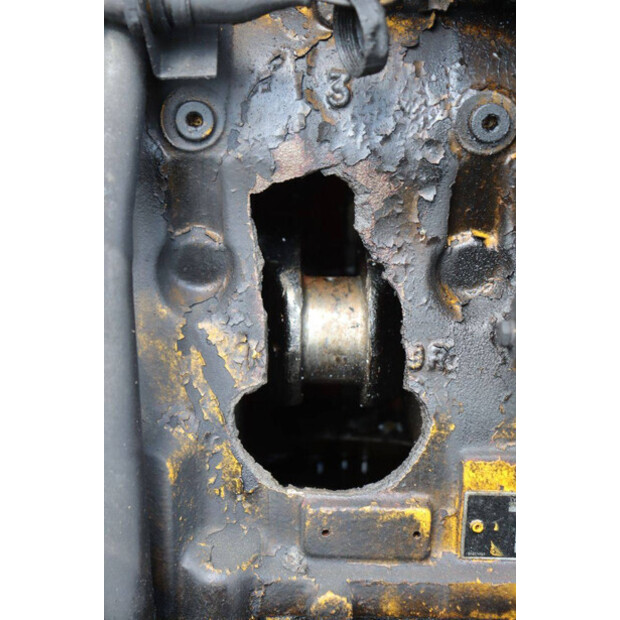 1986 Ahlmann AZ9-46771490