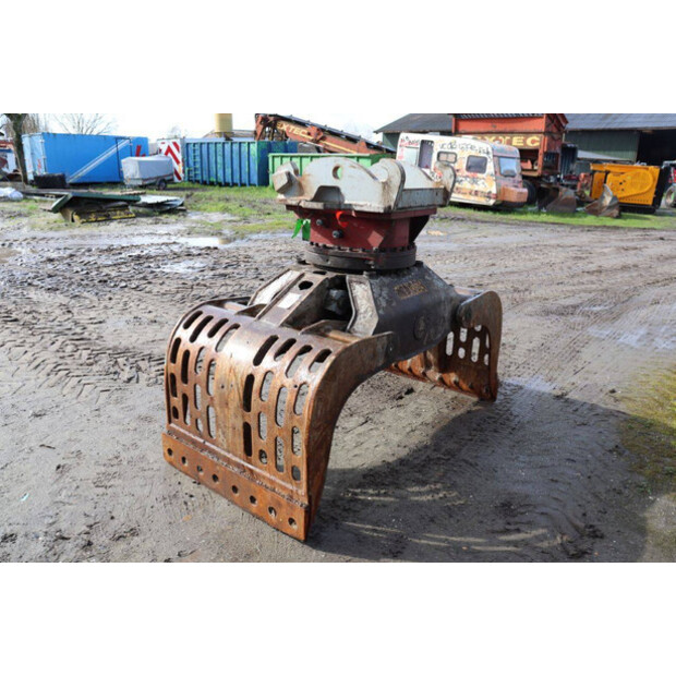 2016 ديماريك D24H-P-HD-46771619