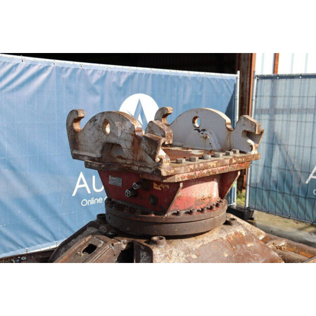 2016 ديماريك D24H-P-HD-46771623