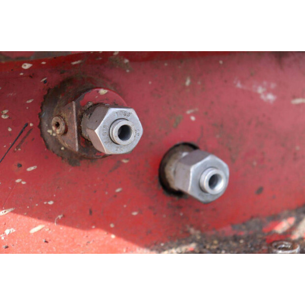 2016 ديماريك D24H-P-HD-46771630