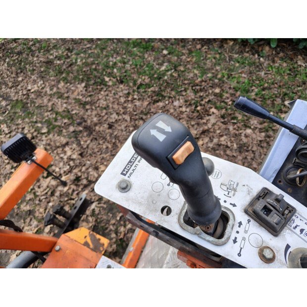 2000 هولدر C340-46771655