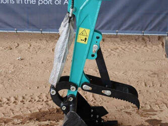 2024-agt-industrial-qh13r-1445536-46771710