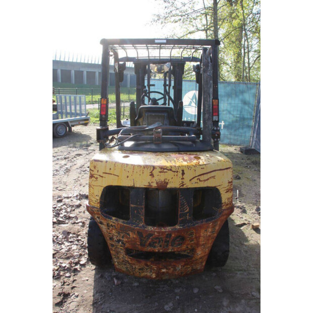 2003 يال GLP40LJ-46771738