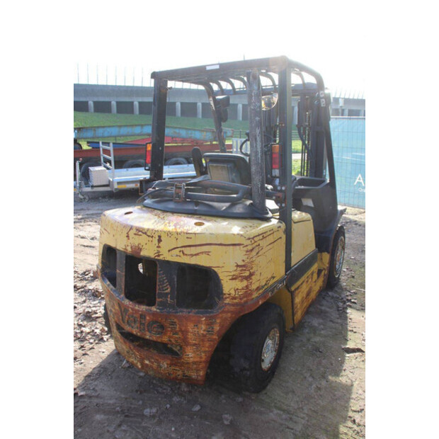 2003 يال GLP40LJ-46771739