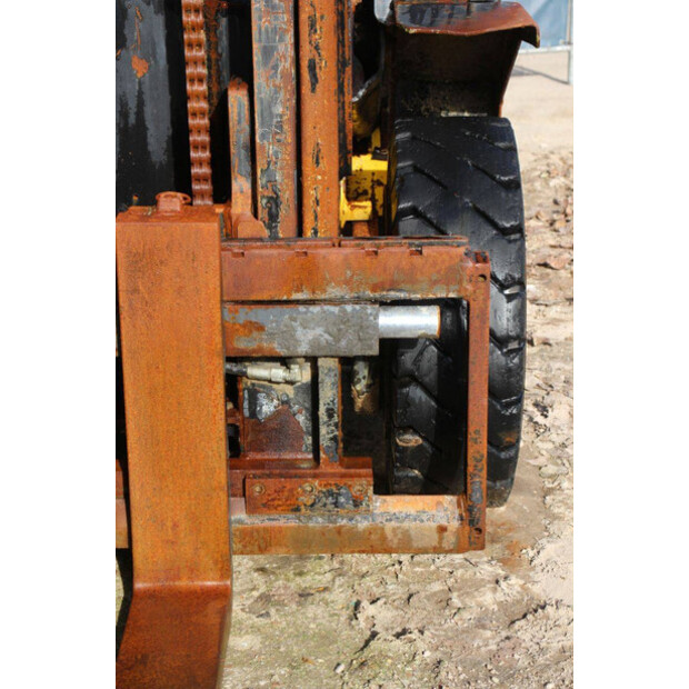 2003 يال GLP40LJ-46771745