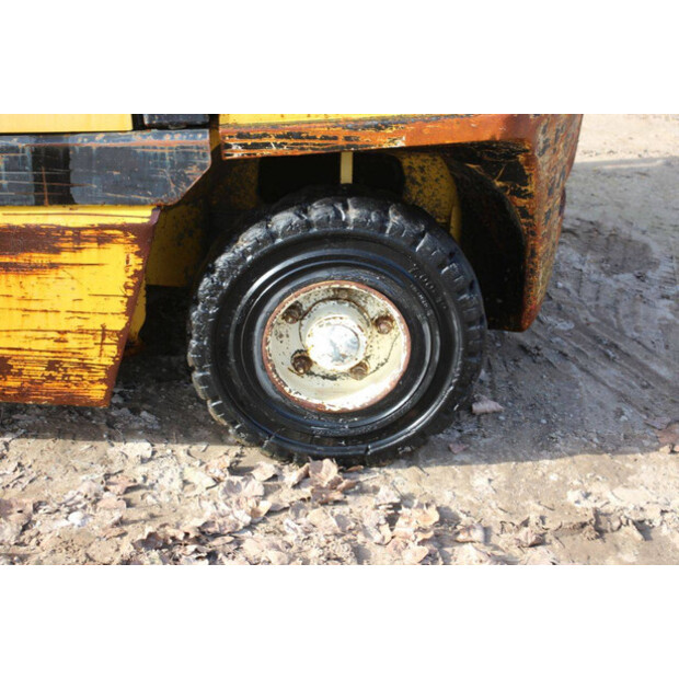 2003 يال GLP40LJ-46771749