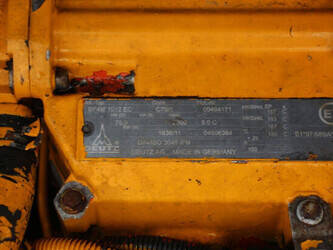 2000-atlas-1404-1445544-46771921