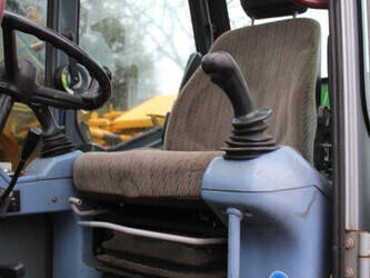 2000-atlas-1404-1445544-46771926