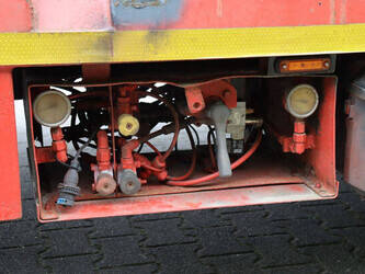 2002-broshuis-e-2190-27-46771952