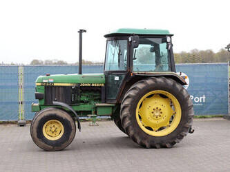 Image de TRACTEURS 1998 JOHN DEERE 2250