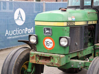 1998-john-deere-2250-46771973