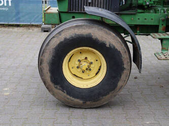 1998-john-deere-2250-46771978