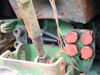 1998-john-deere-2250-46771986