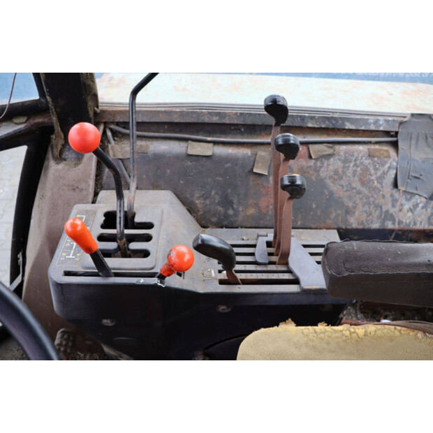 1998 JOHN DEERE 2250-46771997