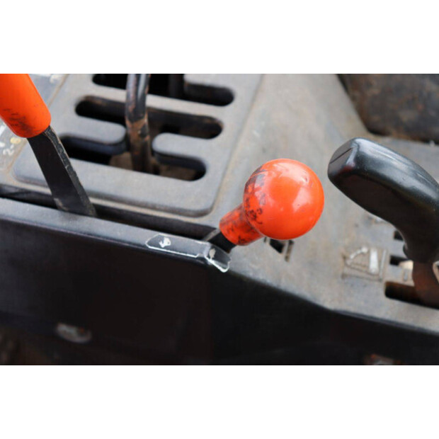 1998 JOHN DEERE 2250-46771999