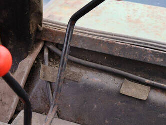 1998-john-deere-2250-46772001