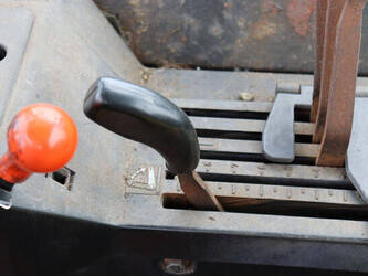 1998-john-deere-2250-46772003