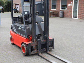 1999-linde-e18p-02-1445547-46772020