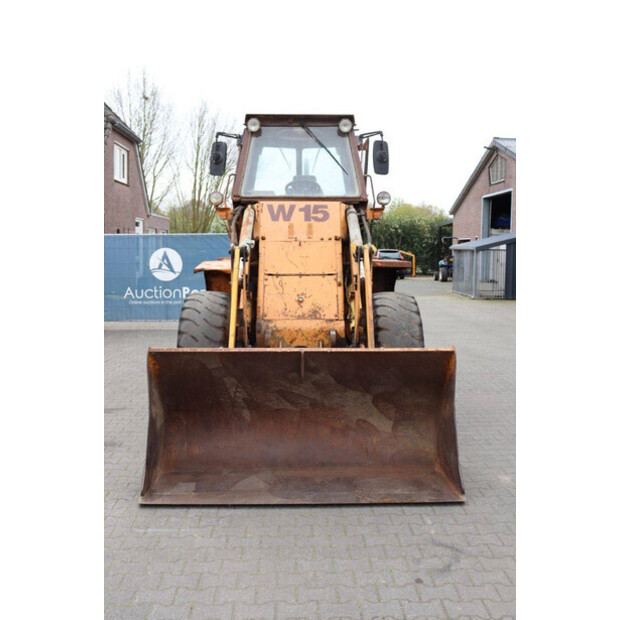 1989 كاس W15-46772098