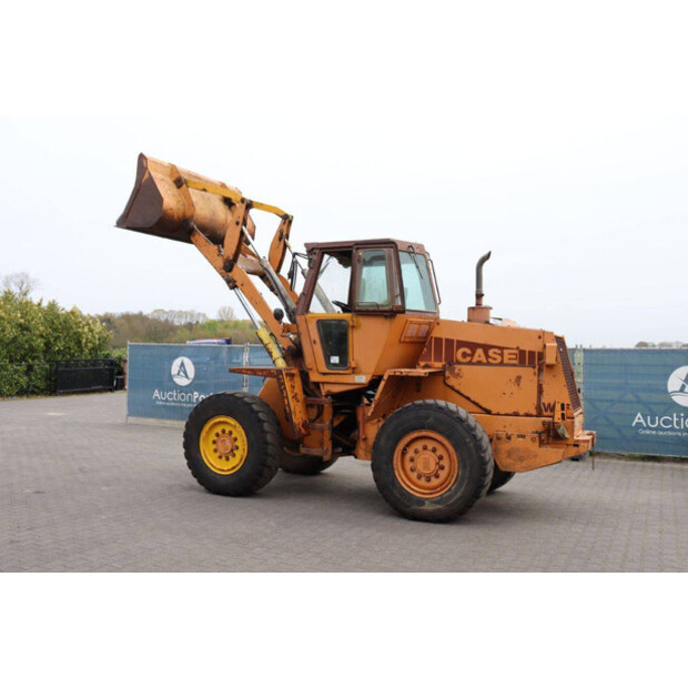 1989 كاس W15-46772136