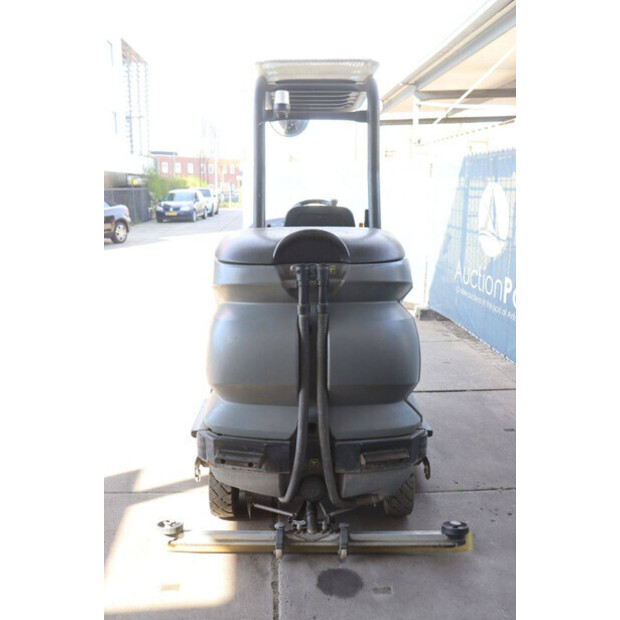 2014 Karcher B250R-46772311