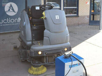 2014-karcher-b250r-46772313