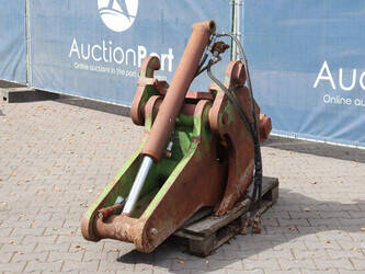 2010-dacia-logan-1445557-46772343