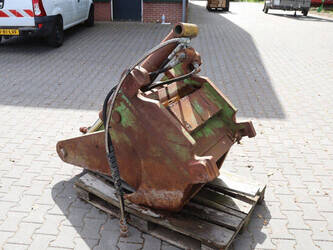 2010-dacia-logan-1445557-46772345