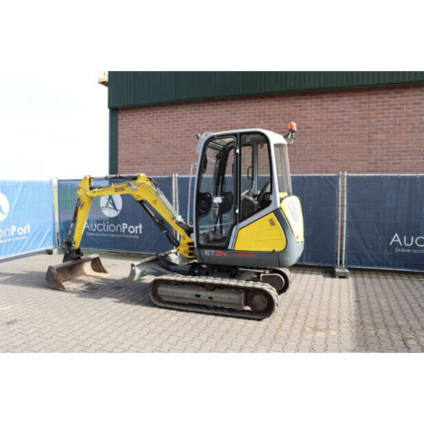 2017 Neuson ET24-46772355