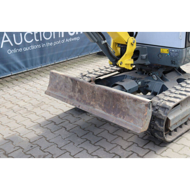 2017 Neuson ET24-46772366