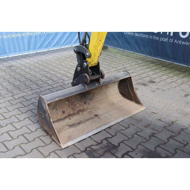 2017 Neuson ET24-46772373