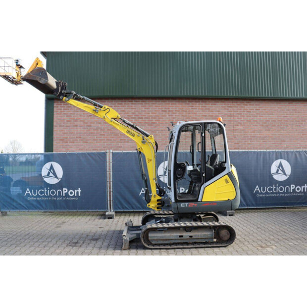 2017 Neuson ET24-46772405