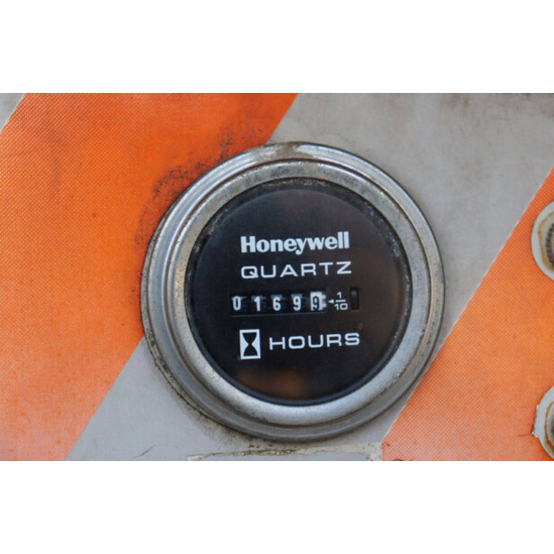 UPRIGHT SB80-46772450