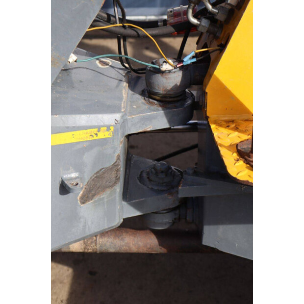 2005 جاينت V451T-46772552