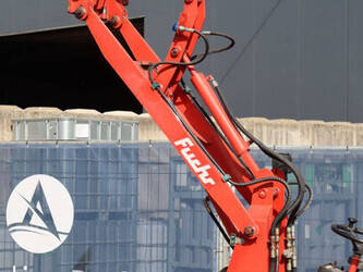 2002-fuchs-f950h-46772611