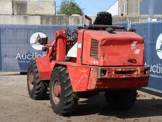 2000-weidemann-3110-1445567-46772700