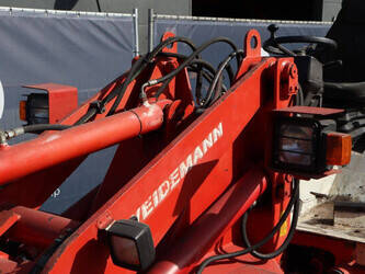 2000-weidemann-3110-1445567-46772709