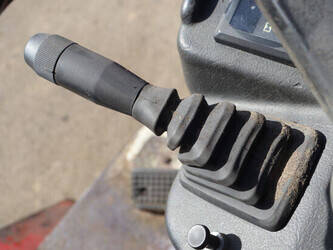 2000-weidemann-3110-1445567-46772720