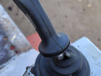 2000-weidemann-3110-1445567-46772727