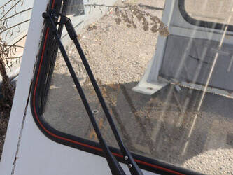 2000-weidemann-3110-1445567-46772743